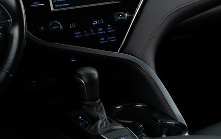Toyota Camry, 2019 год, 2 247 077 рублей, 14 фотография