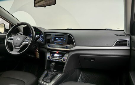 Hyundai Elantra VI рестайлинг, 2018 год, 1 465 000 рублей, 13 фотография