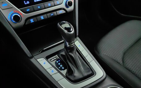Hyundai Elantra VI рестайлинг, 2018 год, 1 465 000 рублей, 16 фотография