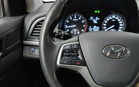 Hyundai Elantra VI рестайлинг, 2018 год, 1 465 000 рублей, 17 фотография