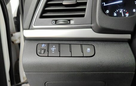 Hyundai Elantra VI рестайлинг, 2018 год, 1 465 000 рублей, 21 фотография