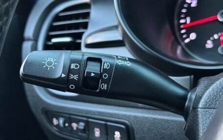 KIA Rio IV, 2017 год, 975 000 рублей, 15 фотография