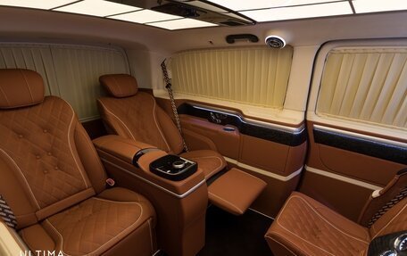 Mercedes-Benz V-Класс, 2021 год, 14 900 000 рублей, 4 фотография