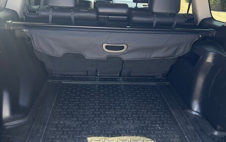 Toyota Land Cruiser Prado 150 рестайлинг 2, 2018 год, 6 200 000 рублей, 22 фотография
