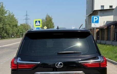 Lexus LX III, 2016 год, 5 550 000 рублей, 4 фотография