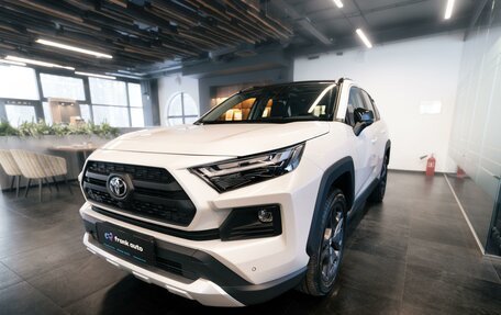 Toyota RAV4, 2025 год, 4 300 000 рублей, 10 фотография