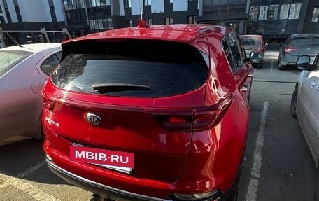 KIA Sportage IV рестайлинг, 2021 год, 2 300 000 рублей, 5 фотография