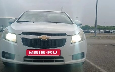 Chevrolet Cruze II, 2012 год, 780 000 рублей, 2 фотография