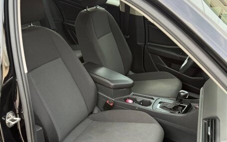 Volkswagen Jetta VII, 2018 год, 1 400 000 рублей, 10 фотография