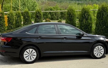 Volkswagen Jetta VII, 2018 год, 1 400 000 рублей, 4 фотография