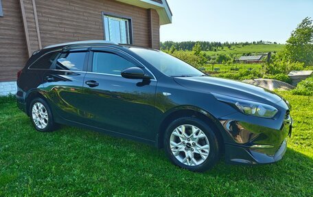 KIA cee'd III, 2021 год, 2 400 000 рублей, 8 фотография