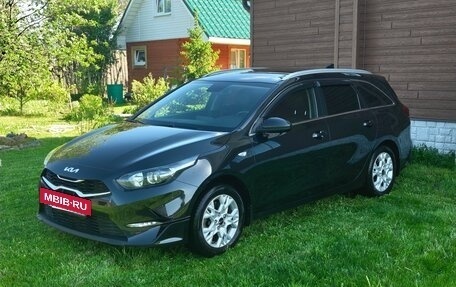 KIA cee'd III, 2021 год, 2 400 000 рублей, 2 фотография