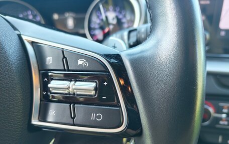 KIA cee'd III, 2021 год, 2 400 000 рублей, 15 фотография
