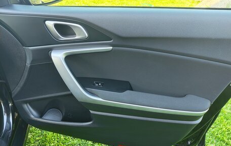 KIA cee'd III, 2021 год, 2 400 000 рублей, 24 фотография