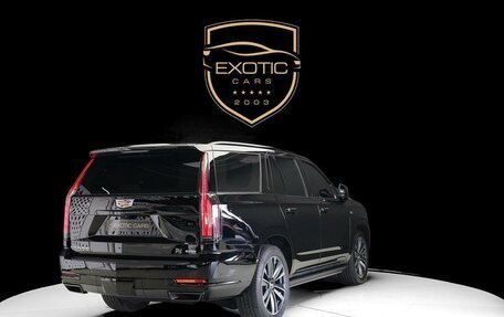 Cadillac Escalade V, 2022 год, 11 500 000 рублей, 4 фотография