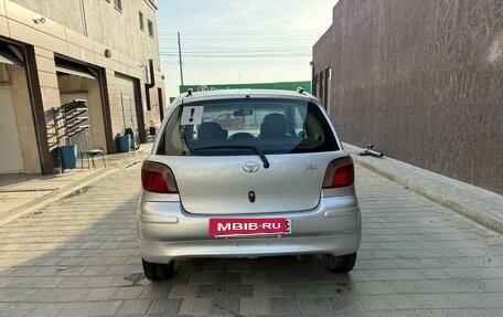 Toyota Vitz, 2001 год, 370 000 рублей, 6 фотография