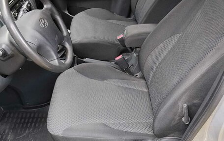 Hyundai Tucson III, 2008 год, 950 000 рублей, 3 фотография