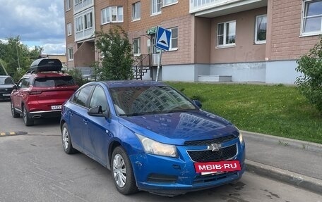 Chevrolet Cruze II, 2009 год, 425 000 рублей, 2 фотография