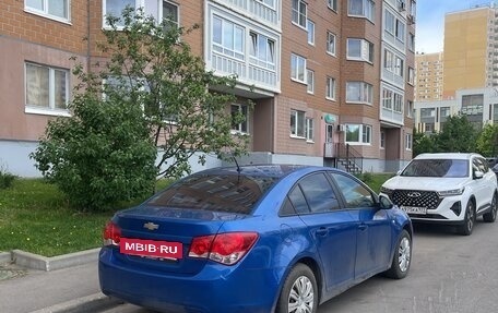 Chevrolet Cruze II, 2009 год, 425 000 рублей, 3 фотография