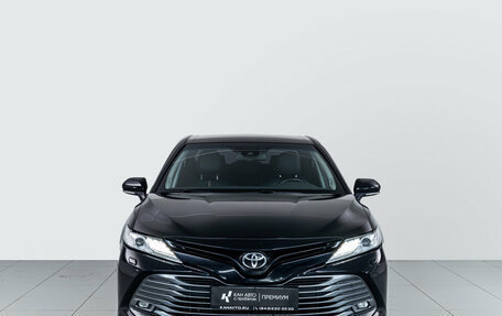 Toyota Camry, 2020 год, 2 803 000 рублей, 2 фотография