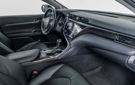 Toyota Camry, 2020 год, 2 803 000 рублей, 9 фотография
