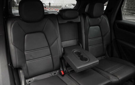Porsche Cayenne III, 2020 год, 6 489 000 рублей, 30 фотография
