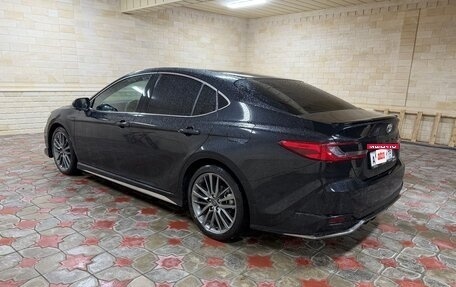 Toyota Camry, 2025 год, 3 880 000 рублей, 8 фотография