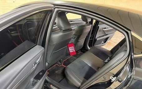 Toyota Camry, 2025 год, 3 880 000 рублей, 11 фотография