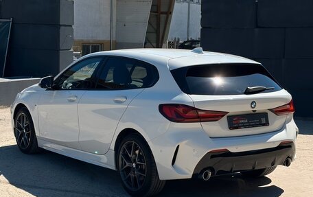 BMW 1 серия, 2023 год, 3 130 000 рублей, 3 фотография