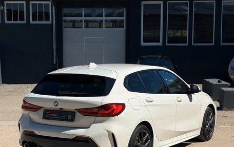 BMW 1 серия, 2023 год, 3 130 000 рублей, 5 фотография