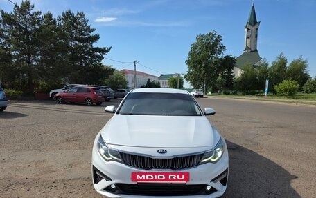 KIA Optima IV, 2019 год, 1 400 000 рублей, 2 фотография