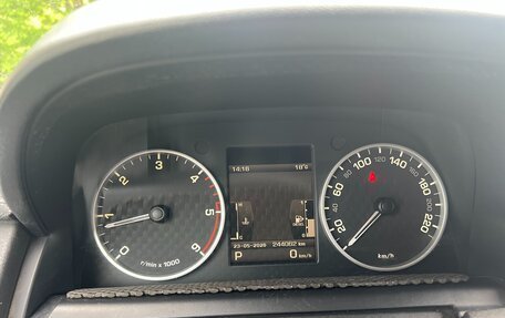 Land Rover Discovery IV, 2011 год, 1 600 000 рублей, 14 фотография