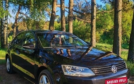 Volkswagen Jetta VI, 2012 год, 945 000 рублей, 12 фотография