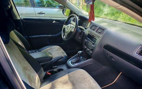 Volkswagen Jetta VI, 2012 год, 945 000 рублей, 23 фотография