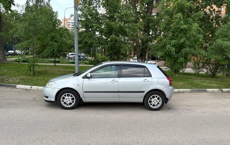 Toyota Corolla, 2004 год, 670 000 рублей, 3 фотография