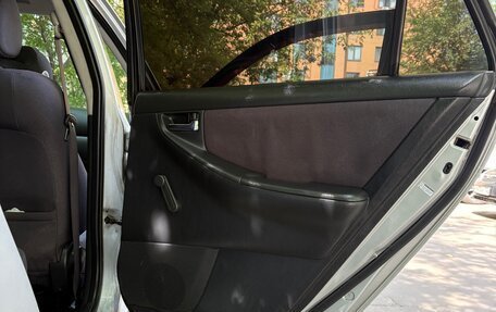 Toyota Corolla, 2004 год, 670 000 рублей, 17 фотография