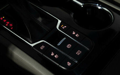 KIA Carnival III, 2018 год, 2 786 900 рублей, 16 фотография