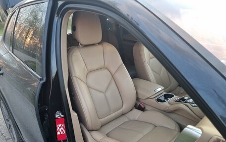 Porsche Cayenne III, 2016 год, 3 500 000 рублей, 14 фотография