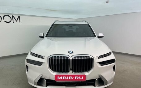 BMW X7, 2024 год, 13 900 000 рублей, 3 фотография