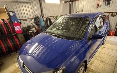 Volkswagen Polo VI (EU Market), 2010 год, 800 000 рублей, 1 фотография