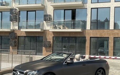 Mercedes-Benz E-Класс, 2017 год, 4 099 000 рублей, 1 фотография