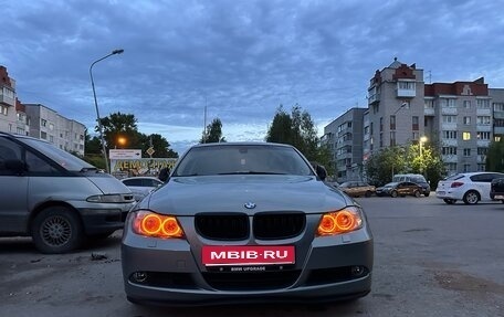 BMW 3 серия, 2007 год, 820 000 рублей, 1 фотография