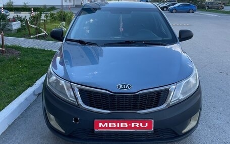 KIA Rio III рестайлинг, 2012 год, 780 000 рублей, 1 фотография