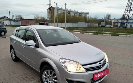 Opel Astra H, 2012 год, 680 000 рублей, 1 фотография