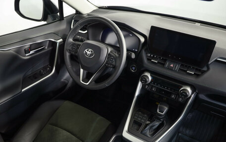 Toyota RAV4, 2025 год, 4 049 000 рублей, 8 фотография