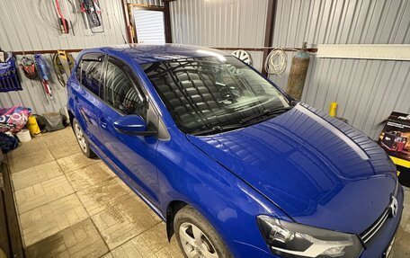 Volkswagen Polo VI (EU Market), 2010 год, 800 000 рублей, 4 фотография