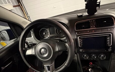 Volkswagen Polo VI (EU Market), 2010 год, 800 000 рублей, 12 фотография