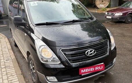 Hyundai H-1 II рестайлинг, 2018 год, 2 550 000 рублей, 6 фотография