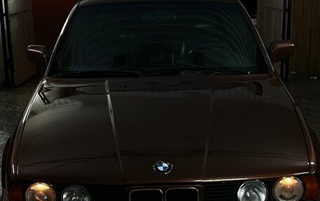 BMW 5 серия, 1991 год, 545 000 рублей, 2 фотография