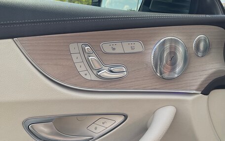 Mercedes-Benz E-Класс, 2017 год, 4 099 000 рублей, 19 фотография